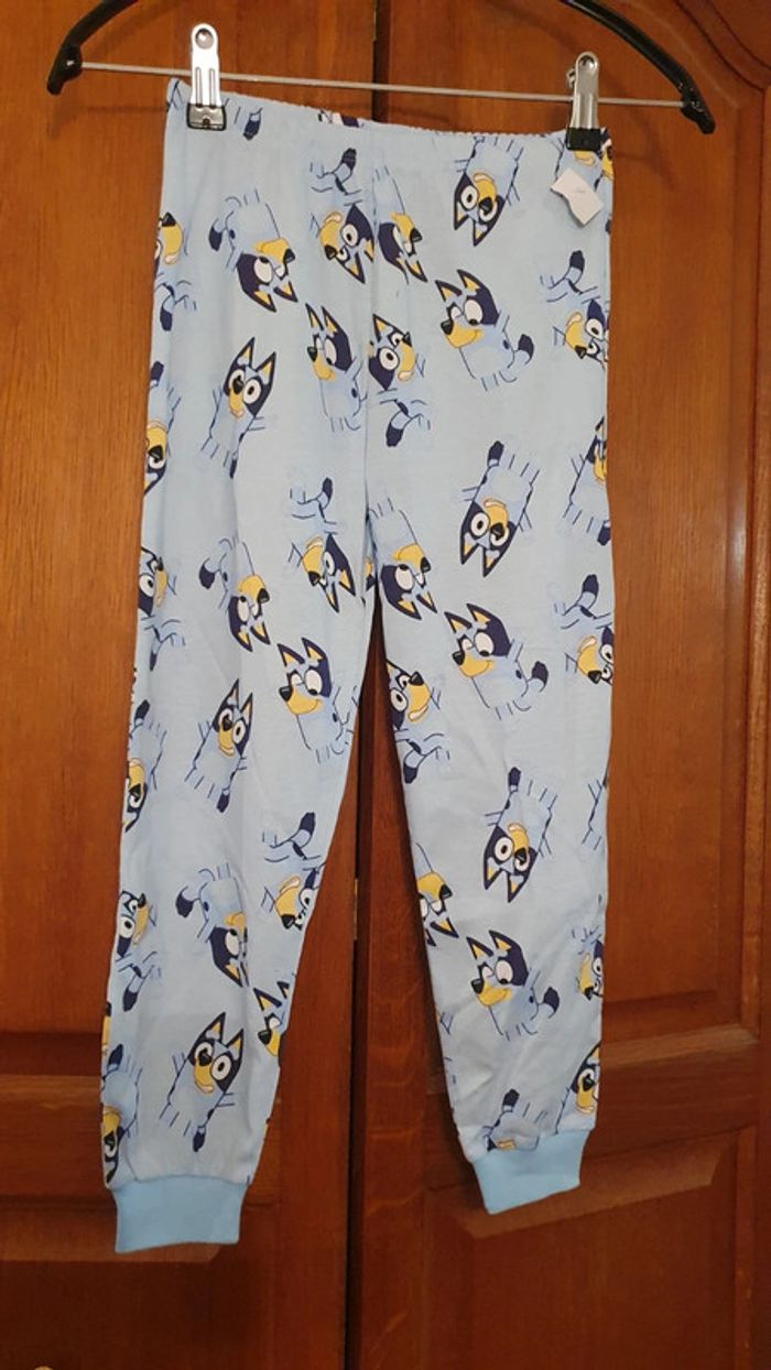 Pantalon de pyjama Bluey taille 5-6 ans