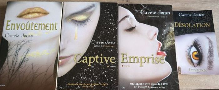 Série envoûtement (carrie jones) - photo numéro 2