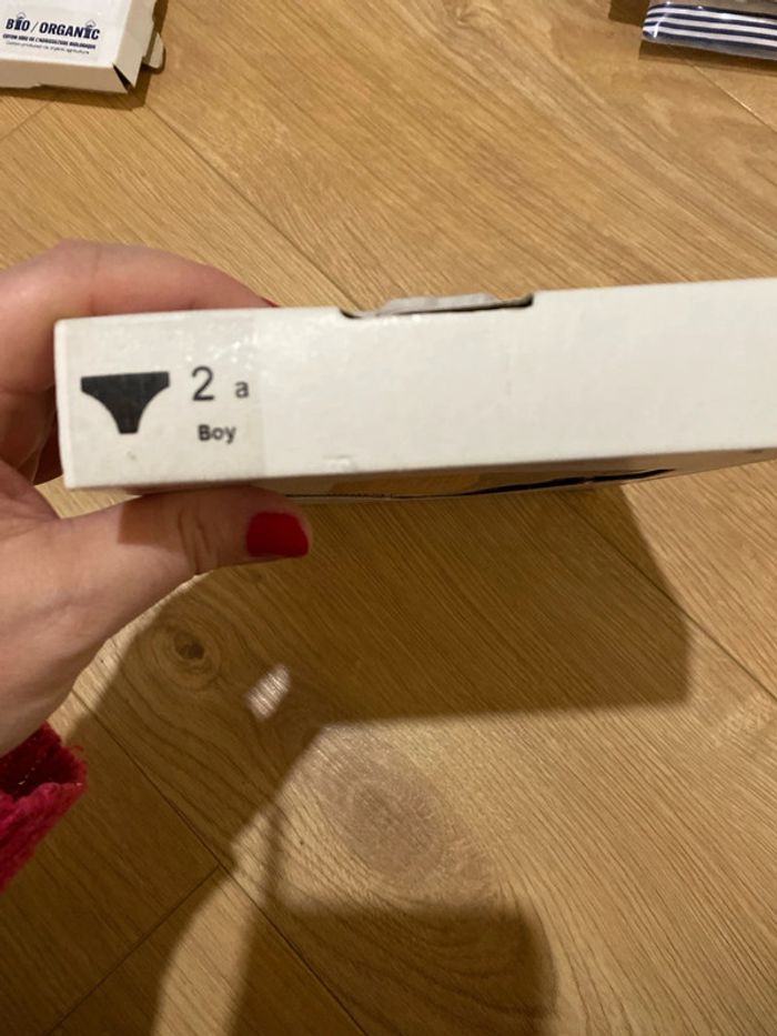 Lot de trois slips garçons neufs petit bateau - photo numéro 2