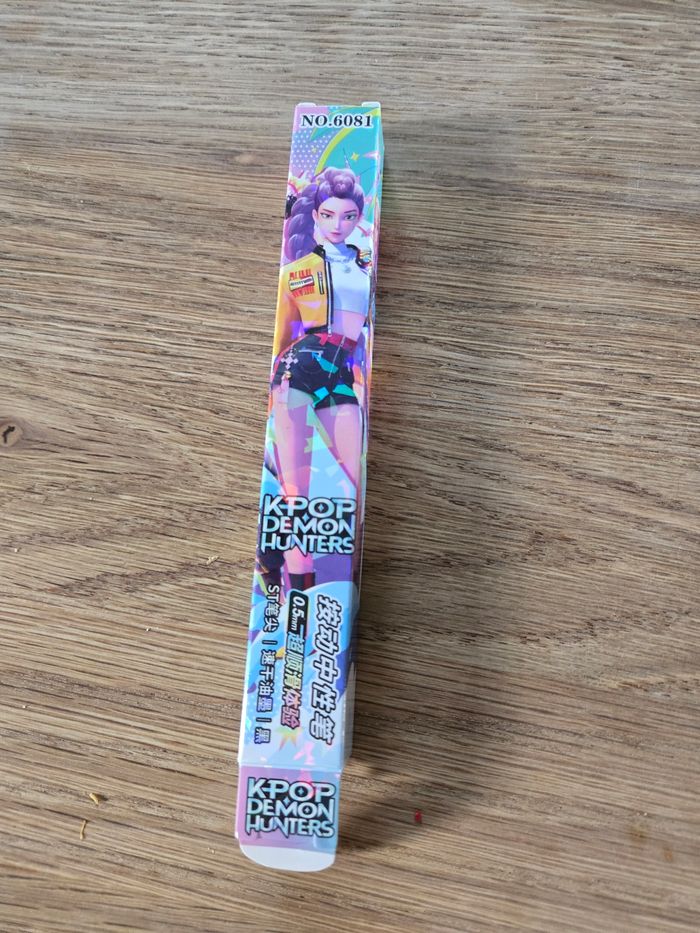 Stylo crayon demon hunters kpop huntrix - photo numéro 3