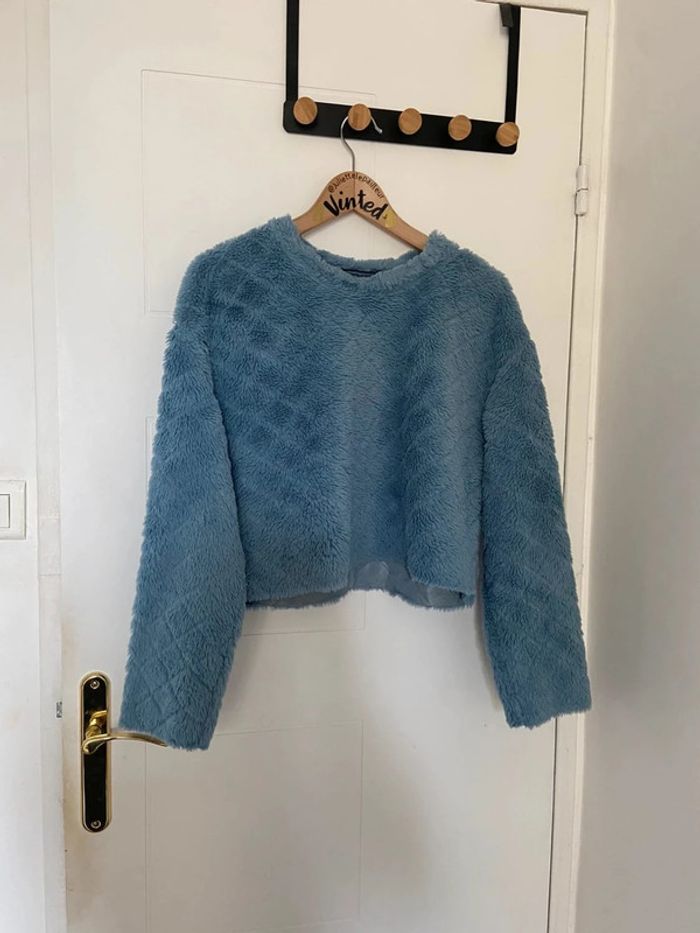 Pull bleu effet fourrure Zara Taille S