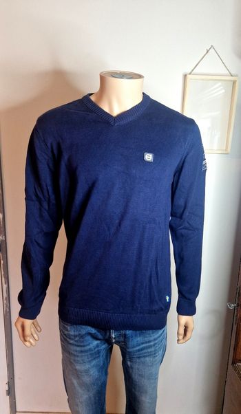 Pull col V homme marque Volvo Bleu marine collection officielle taille L