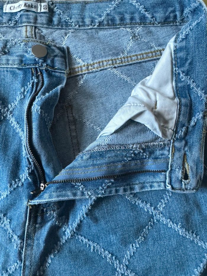 Jean large avec motifs de partout - photo numéro 3