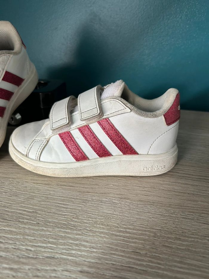 Basket - Adidas - pointure 26 - photo numéro 2