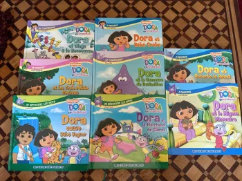Lot de 8 livres cartonnés Dora L’Exploratrice
