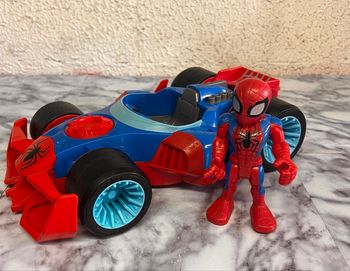 Voiture Spiderman 