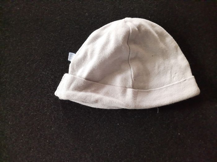 Bonnet - photo numéro 3