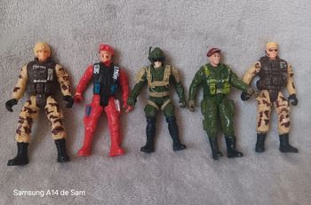 Lot de 8 soldats et forces spéciales