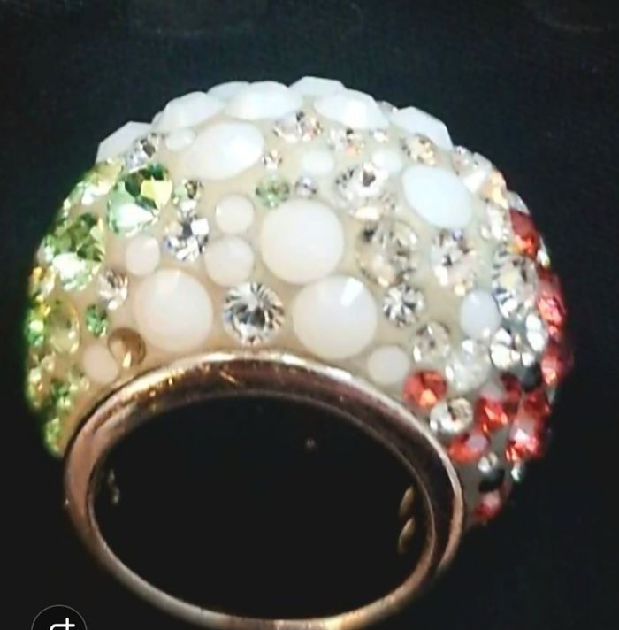 Superbe Bague cocktail Swarovski Authentique - photo numéro 4