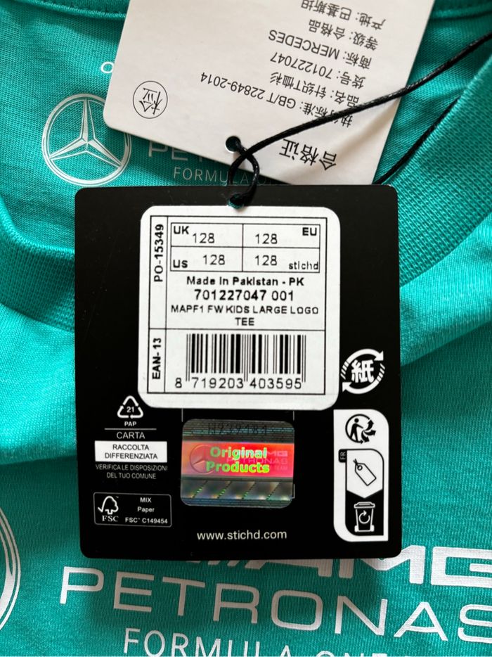 T-shirt enfant Mercedes AMG Petronas F1 – Officiel – Neuf étiquette – Taille 128 (8 ans) - photo numéro 3