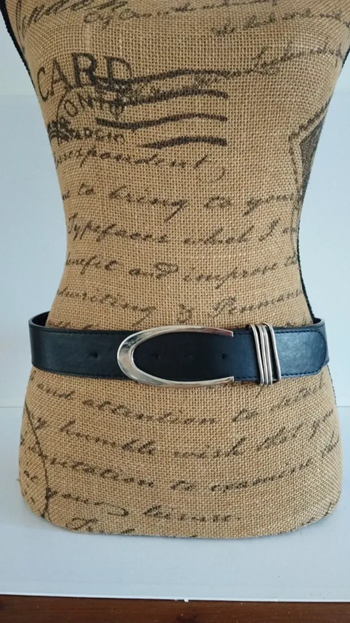 Ceinture noire boucle argenté 80 cm - photo numéro 2