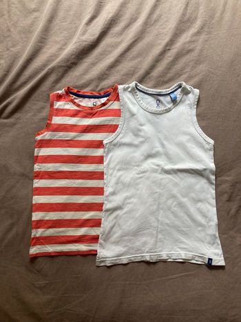 2 Débardeurs Okaidi 8 ans