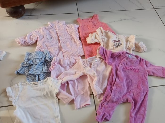 Lot 1 mois fille - photo numéro 3