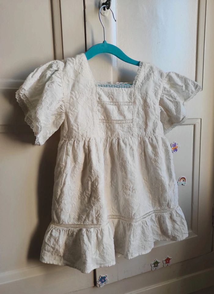 Robe blanche, Zara, 3 ans