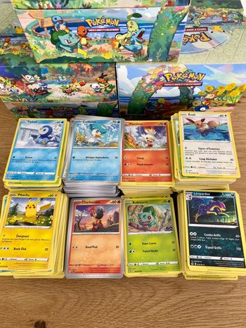 Lot 300 cartes Pokémon