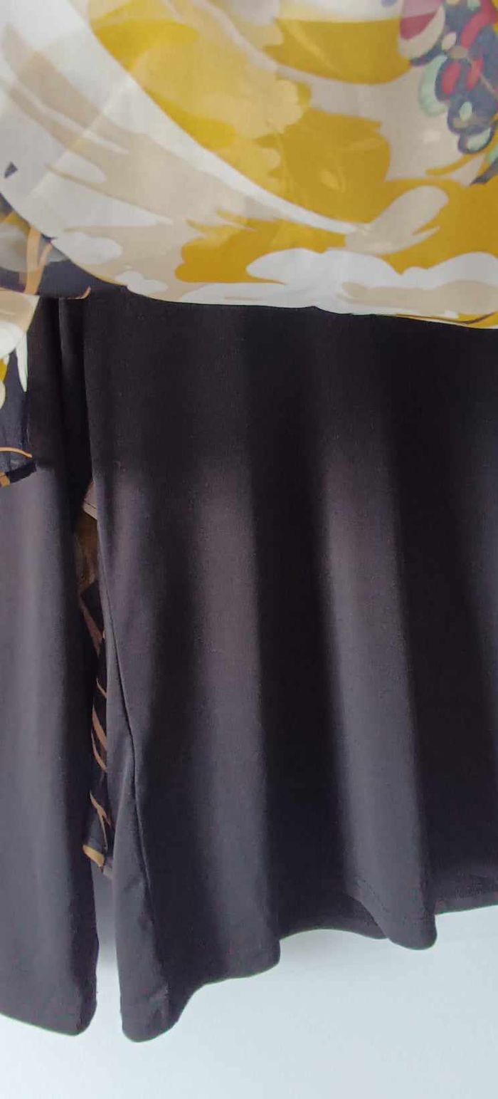 Blouse avec voile fleuri manches longues avec collier intégré taille 3 - photo numéro 9