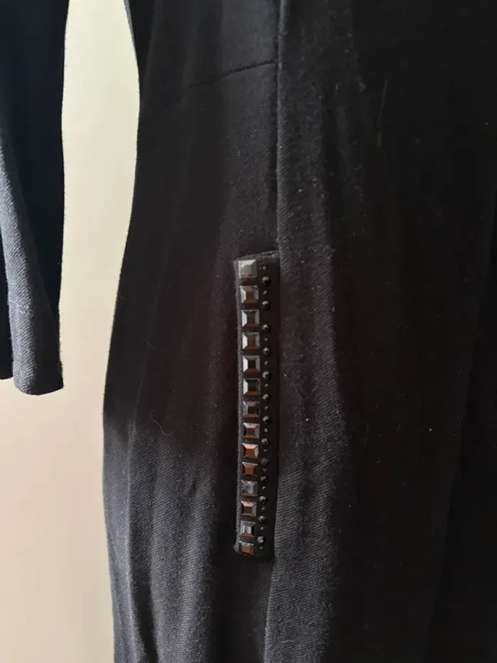 Robe noire détails en strass Gérard Darel 42 - photo numéro 3
