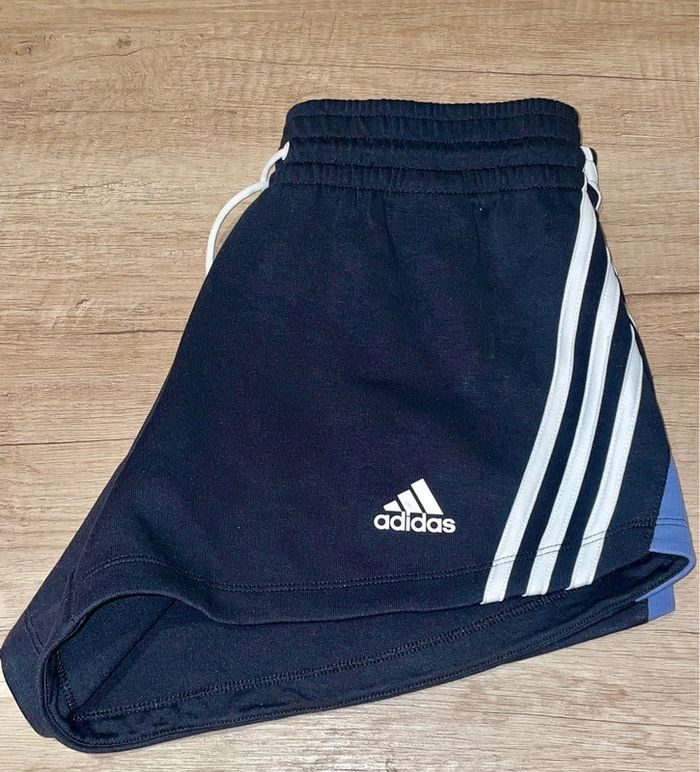 Short de course Adidas Taille xs - photo numéro 5