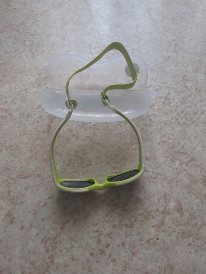 Lunette de soleil bébé - photo numéro 3