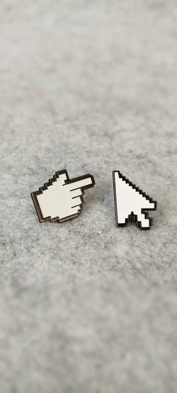 🍄 lot de deux pins curseurs informatiques