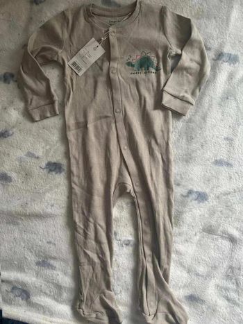 Pyjama léger neuf