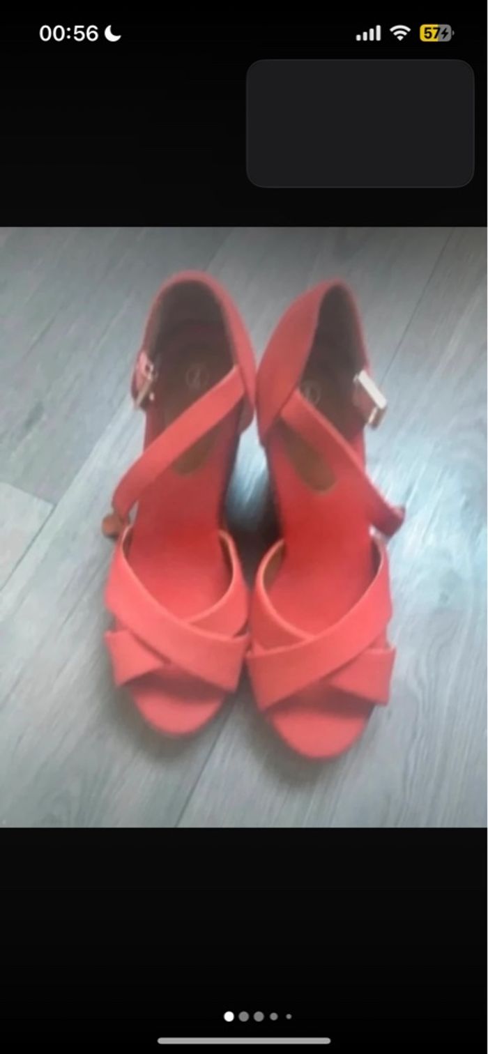 Chaussures compensées pour femme taille 36 couleur rouge - photo numéro 2