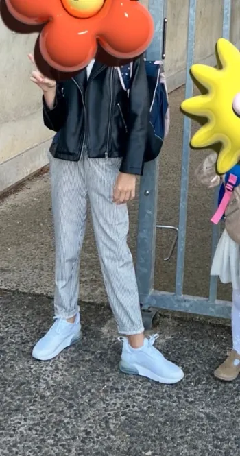 Nike air 270 enfant pointure 35 exellent état