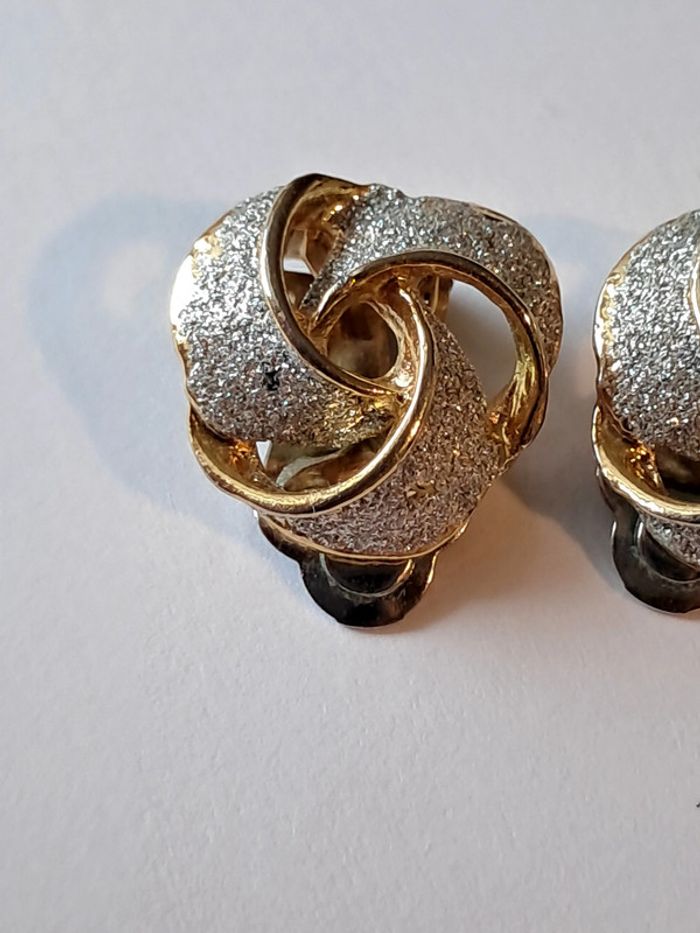 Boucles d'oreille à clip vintages - photo numéro 4