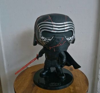 🎉 Figurine Funko Pop Kylo Ren Leader Suprême Star Wars 🎉