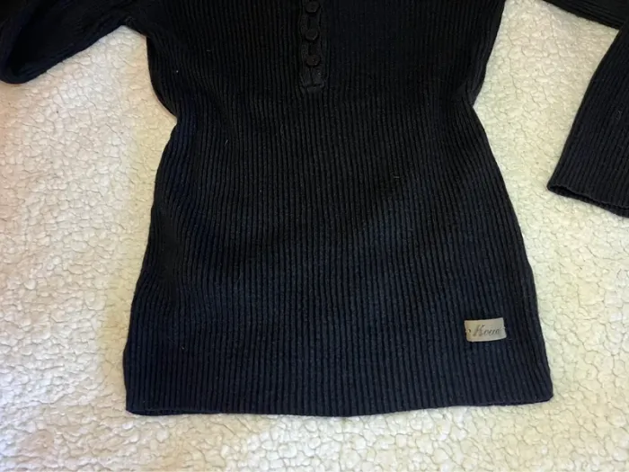 Robe courte noire - photo numéro 2