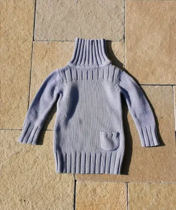Pull long col roulé la redoute 4 ans