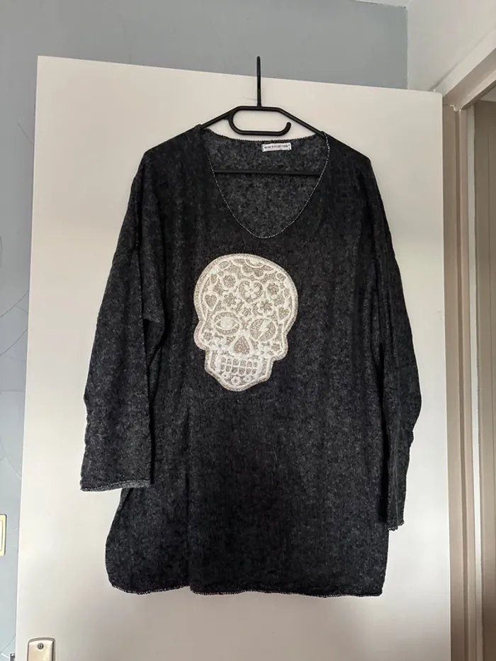 Pull gris