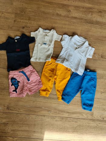 Lot vêtements 6 mois