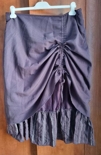 Jupe violette retroussable taille 48