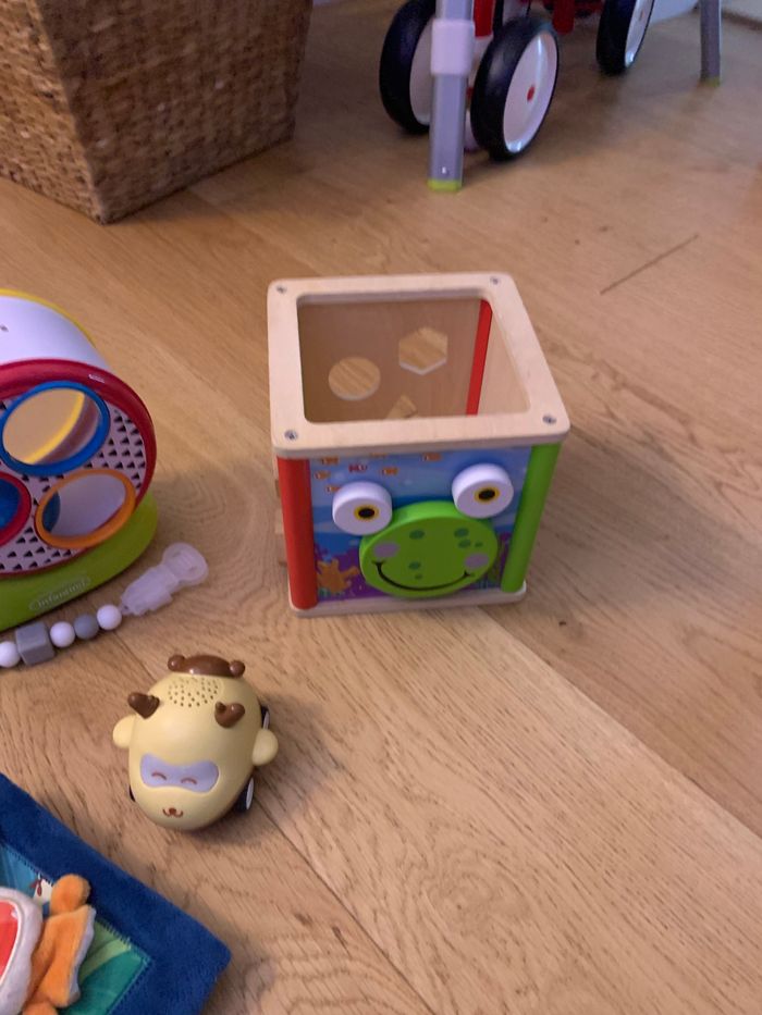 Lot de jouets - photo numéro 2