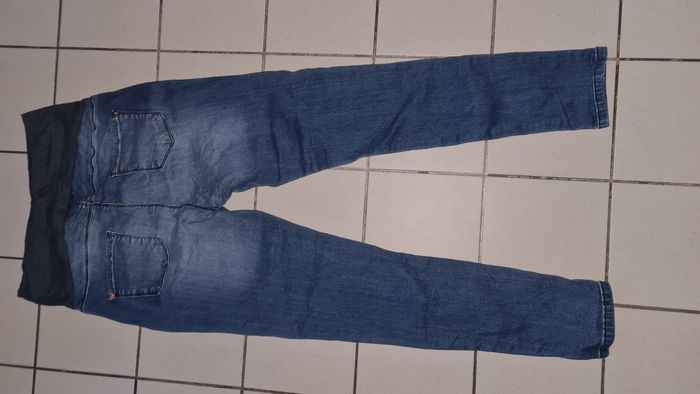 Jeans grossesse - photo numéro 2
