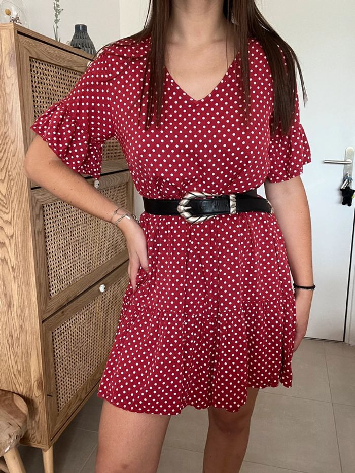 Robe fluide à pois rouge Jb Fashion