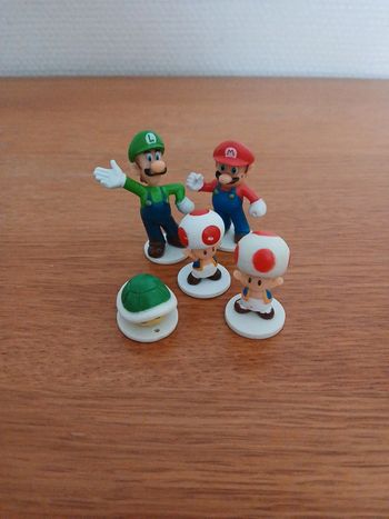 Lot personnage mario