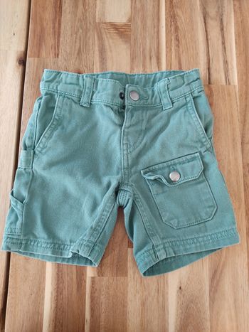 Short 3 ans