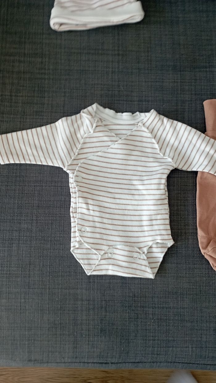 Petit ensemble naissance - photo numéro 3