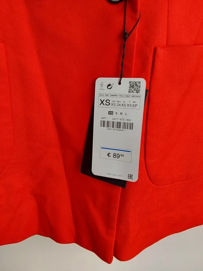 Blazer rouge - photo numéro 3