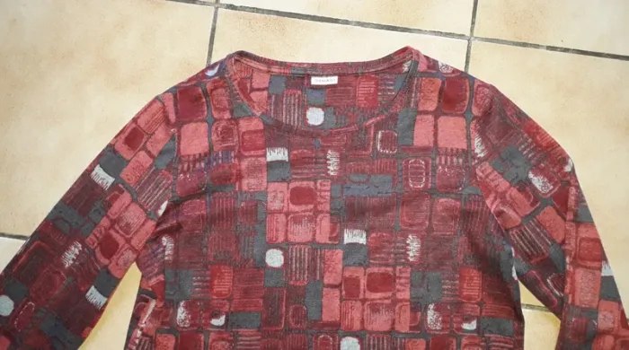 Pull femme T 46/48 - photo numéro 3