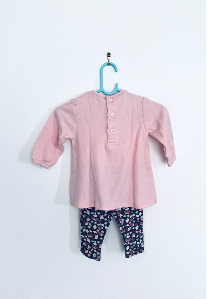 Ensemble legging et tee-shirt manches longues « sans marque » taille 3 mois - photo numéro 2