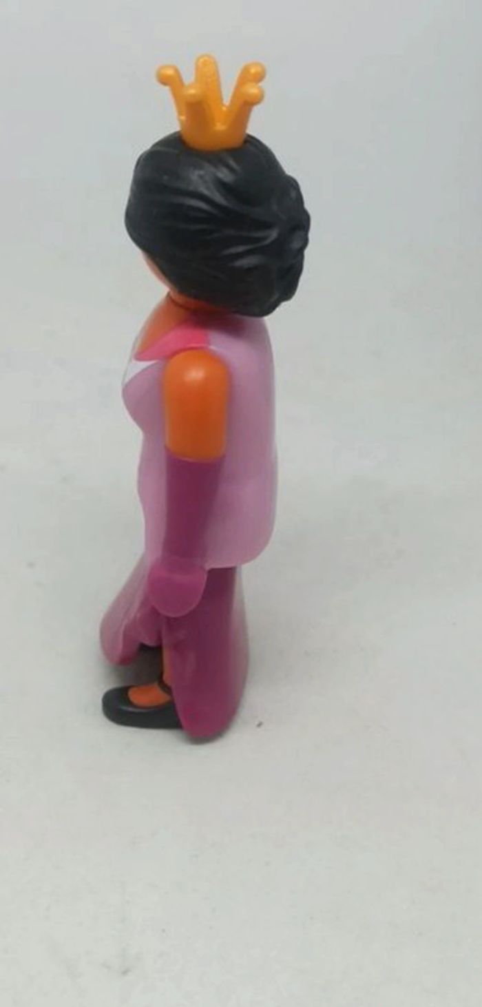 Femme Princesse avec couronne et robe violette playmobil - photo numéro 4
