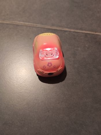 Tut tut bolide Capucine jolie citadine