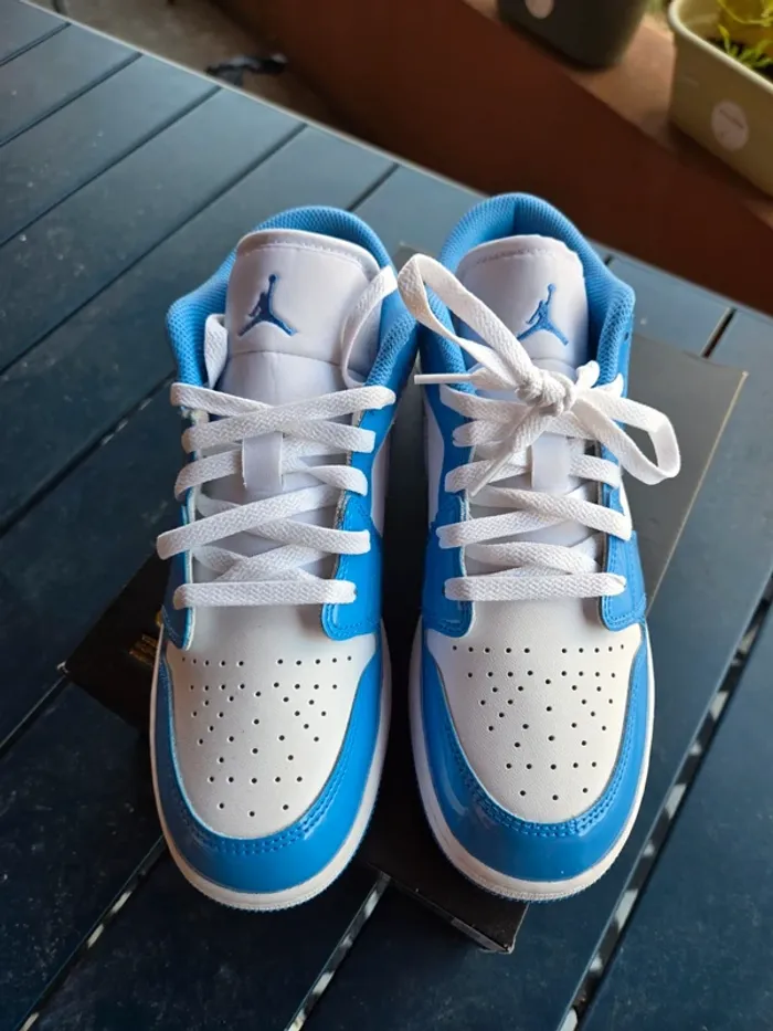 Nike air Jordan 1 low femme taille 40 neuves - photo numéro 4