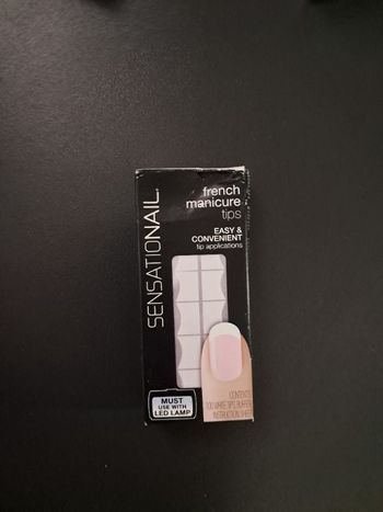 Sticks  french manicure