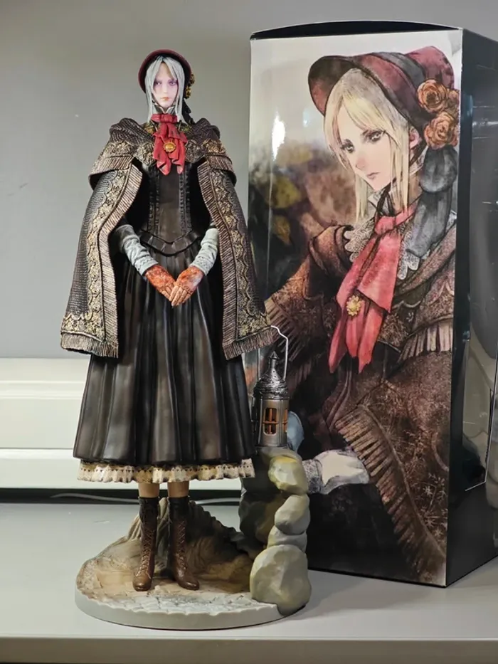 Figurine Bloodborne : The Doll 35cm neuve avec boîte
