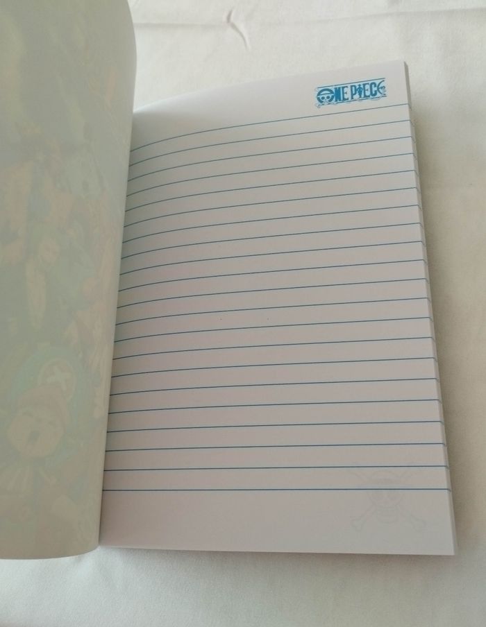 Cahier +x10 étiquettes autocollantes Onepiece - photo numéro 3