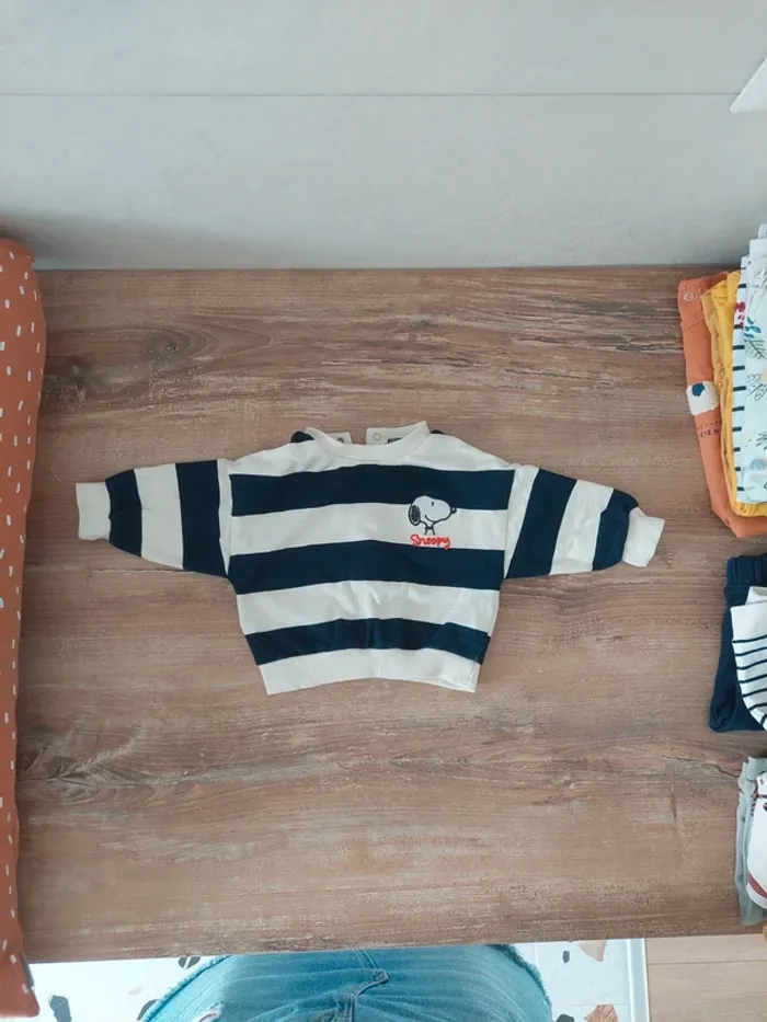 Pull Snoopy t.3 mois